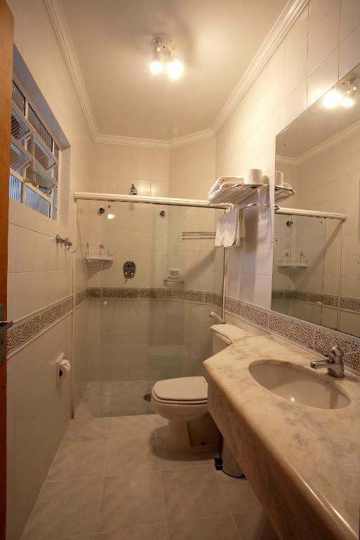 Pousada Villa Capivary Campos Do Jordao Phòng bức ảnh